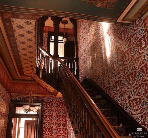 106 N Vine, Abilene, KS 67410