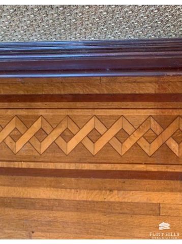 106 N Vine, Abilene, KS 67410