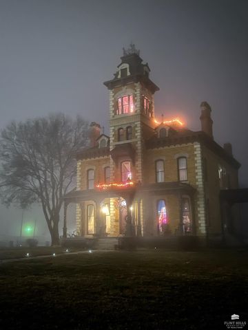 106 N Vine, Abilene, KS 67410