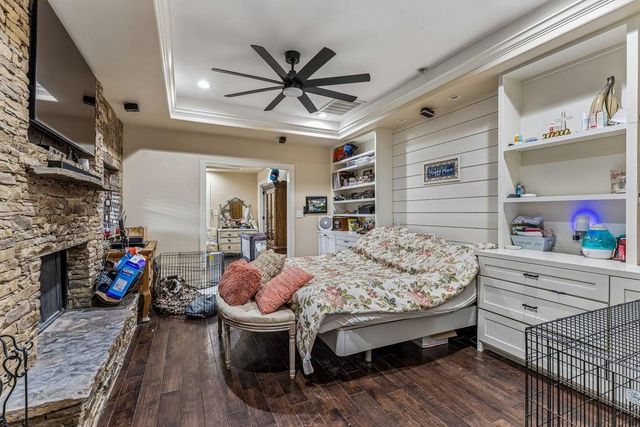 10111 Signal Hill RD, Austin, TX 78737