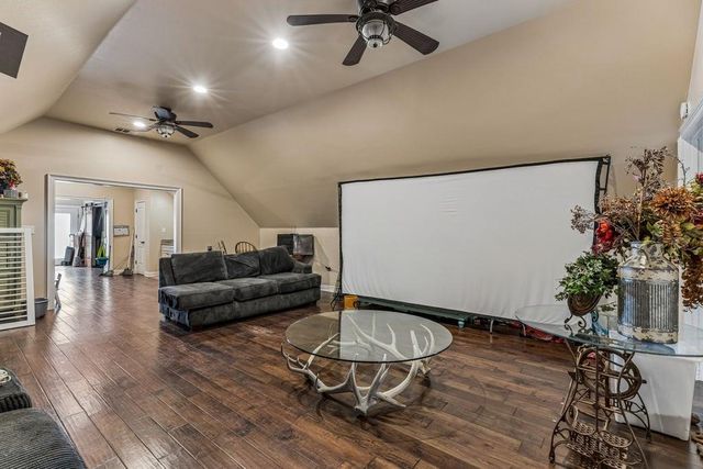 10111 Signal Hill RD, Austin, TX 78737