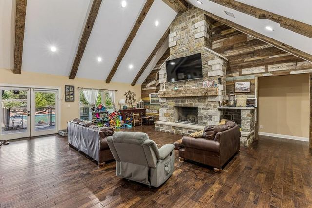 10111 Signal Hill RD, Austin, TX 78737