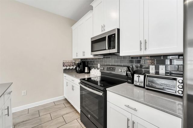 1571 PLUNKER DRIVE, Davenport, FL 33896