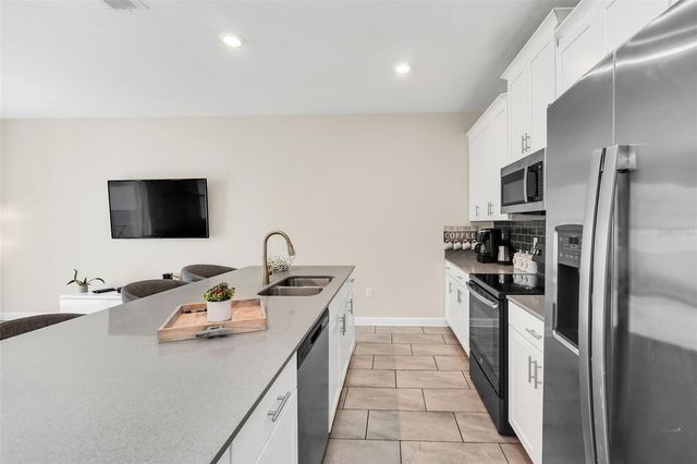 1571 PLUNKER DRIVE, Davenport, FL 33896