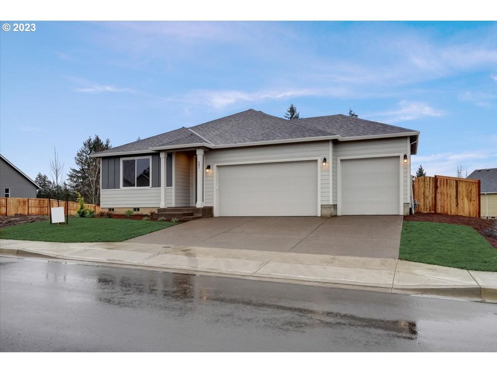 1636 N Millican Crfeek St, Lafayette, OR 97127