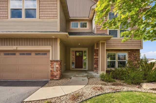19317 Hilldale Avenue, Lakeville, MN 55044