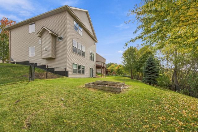 19317 Hilldale Avenue, Lakeville, MN 55044