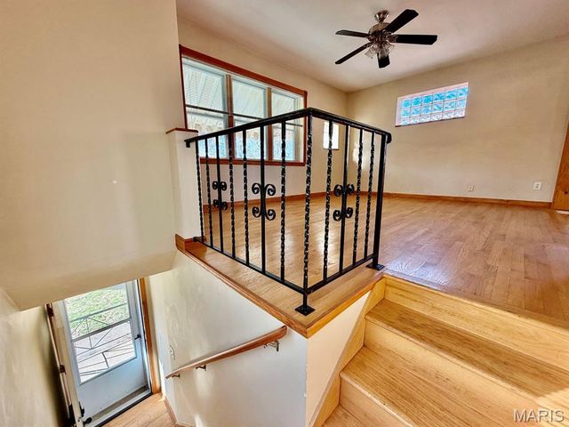 5477 Loughborough Avenue, St Louis, MO 63109