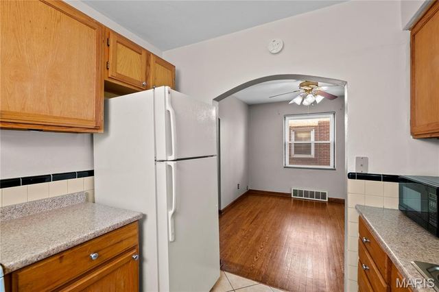 5477 Loughborough Avenue, St Louis, MO 63109