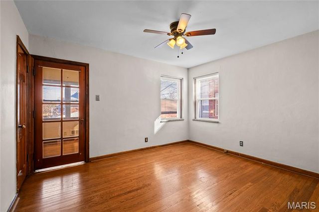 5477 Loughborough Avenue, St Louis, MO 63109