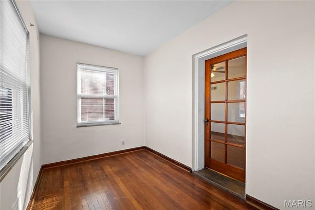 5477 Loughborough Avenue, St Louis, MO 63109