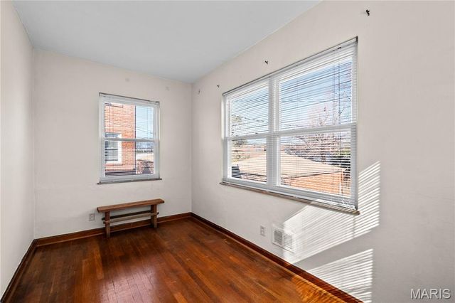 5477 Loughborough Avenue, St Louis, MO 63109