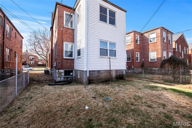 5477 Loughborough Avenue, St Louis, MO 63109