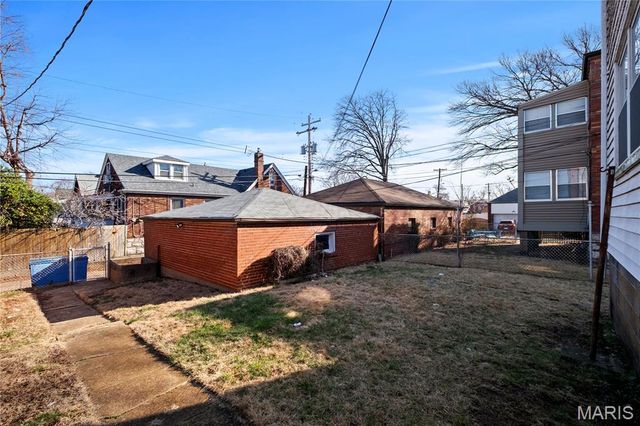 5477 Loughborough Avenue, St Louis, MO 63109