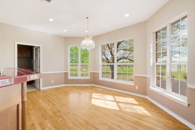 5804 Old Clarksville Road, Reno, TX 75416