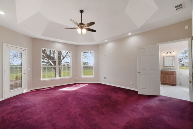 5804 Old Clarksville Road, Reno, TX 75416