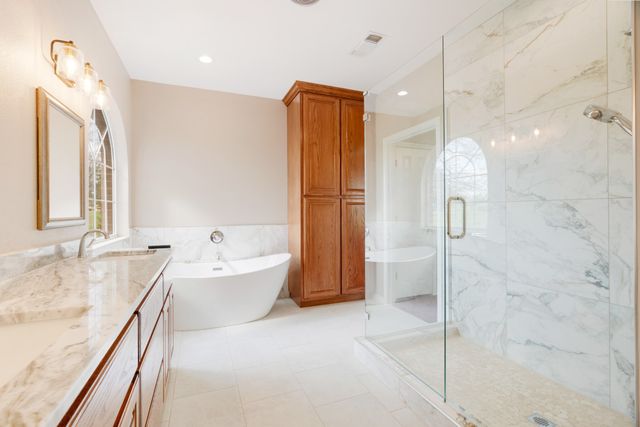 5804 Old Clarksville Road, Reno, TX 75416