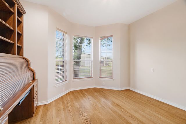 5804 Old Clarksville Road, Reno, TX 75416