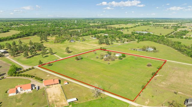 5804 Old Clarksville Road, Reno, TX 75416