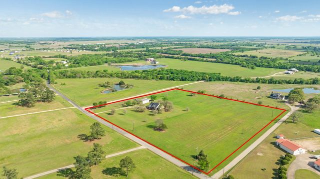5804 Old Clarksville Road, Reno, TX 75416