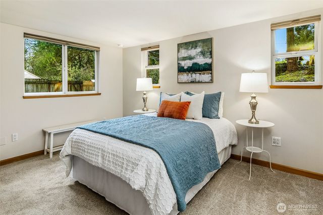 14805 Linden Avenue N, Shoreline, WA 98133