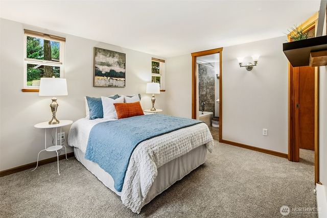 14805 Linden Avenue N, Shoreline, WA 98133