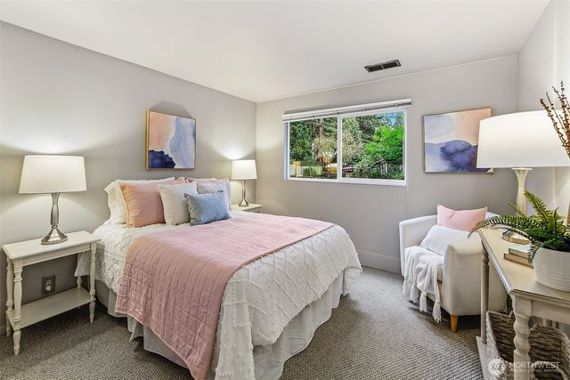 14805 Linden Avenue N, Shoreline, WA 98133