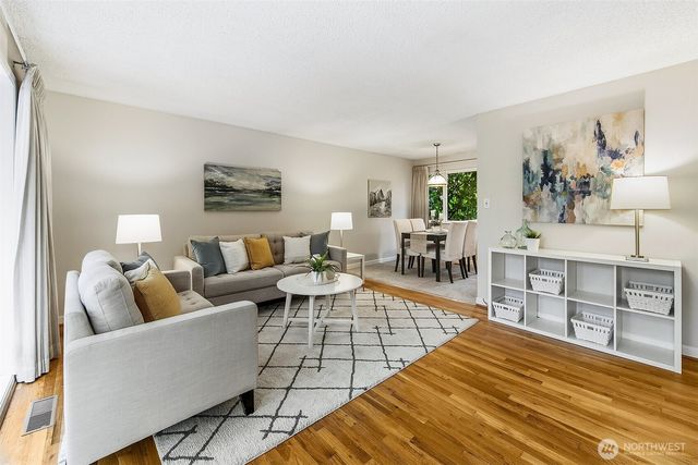 14805 Linden Avenue N, Shoreline, WA 98133