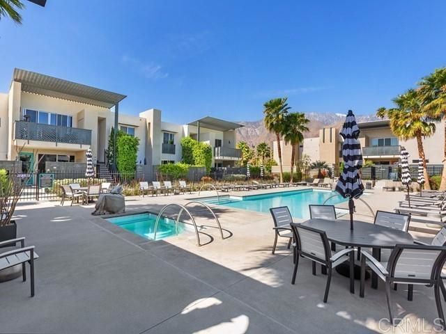 175 The Riv, Palm Springs, CA 92262