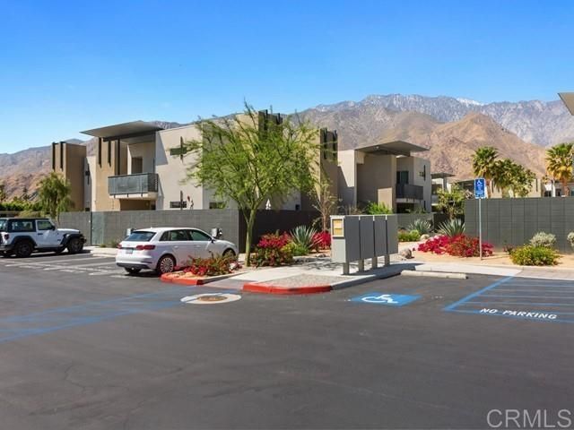 175 The Riv, Palm Springs, CA 92262