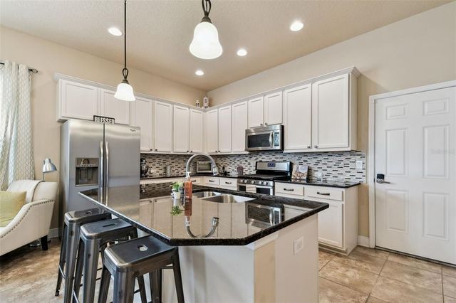 6934 OLD BENTON DRIVE, Apollo Beach, FL 33572