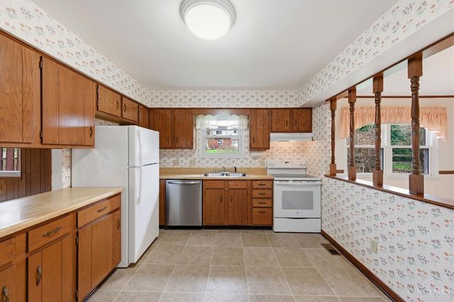 1545 Parliament Court, Fairfield, OH 45014