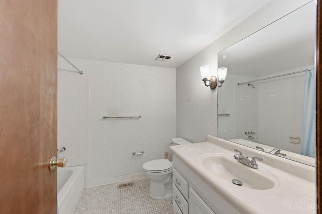 1545 Parliament Court, Fairfield, OH 45014