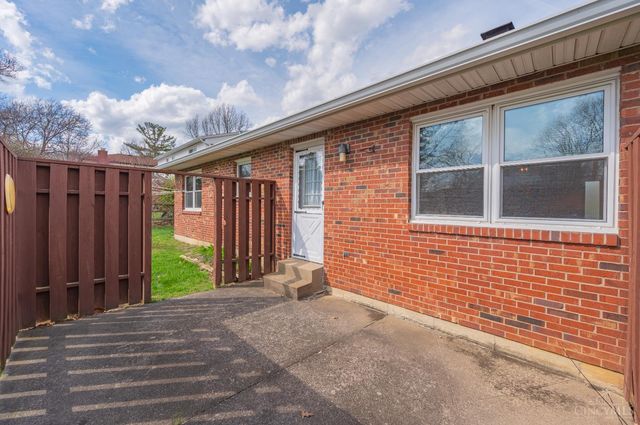 1545 Parliament Court, Fairfield, OH 45014