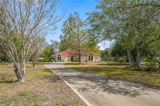 20994 Donegal St, Mathis, TX 78368