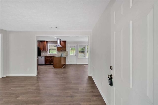 7025 Carolyn Circle, Lithia Springs, GA 30122