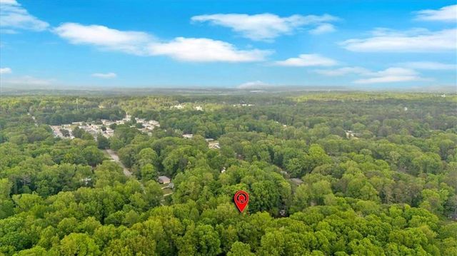 7025 Carolyn Circle, Lithia Springs, GA 30122