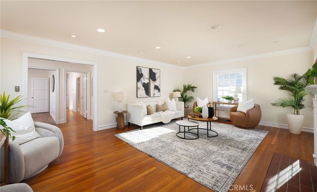 1026 W 19th Street, Santa Ana, CA 92706
