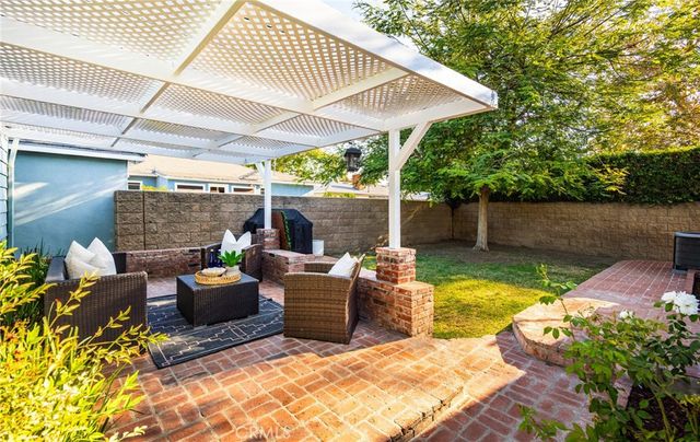 1026 W 19th Street, Santa Ana, CA 92706