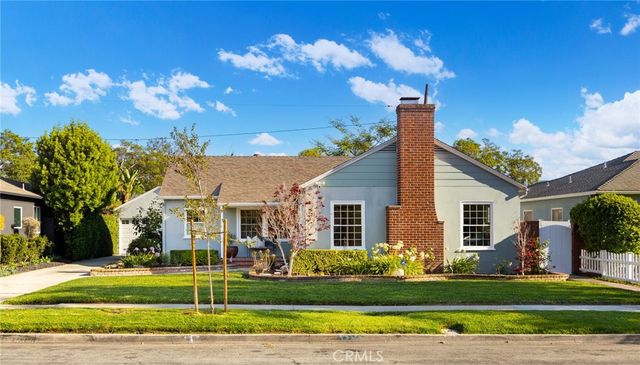 1026 W 19th Street, Santa Ana, CA 92706