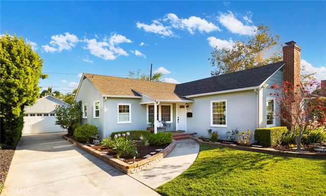 1026 W 19th Street, Santa Ana, CA 92706