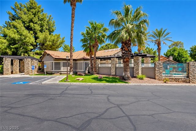 2750 South DURANGO Drive 2122, Las Vegas, NV 89117