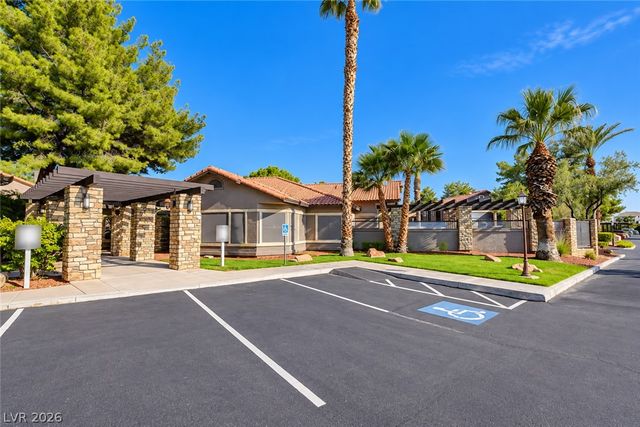 2750 South DURANGO Drive 2122, Las Vegas, NV 89117