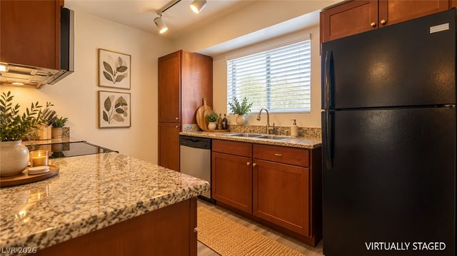 2750 South DURANGO Drive 2122, Las Vegas, NV 89117