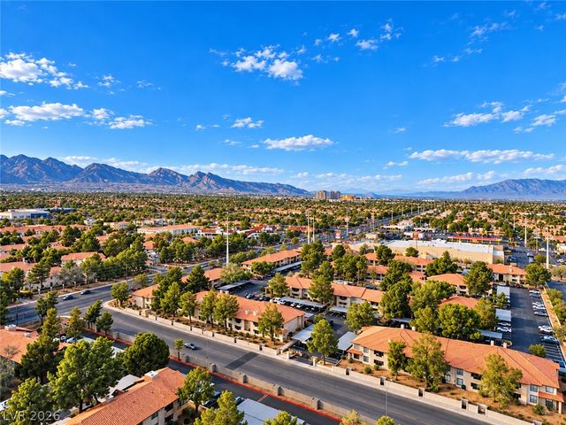 2750 South DURANGO Drive 2122, Las Vegas, NV 89117