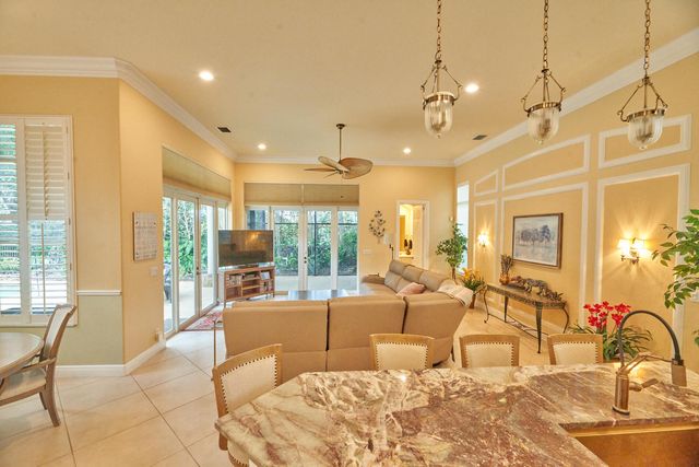 3405 LAGO DE TALAVERA, Lake Worth, FL 33467