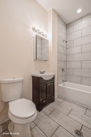 9101 S Beverly Avenue A, Chicago, IL 60620