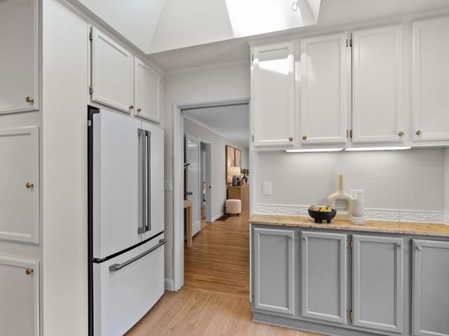 723 Gilbert Avenue, Menlo Park, CA 94025