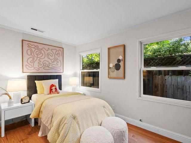 723 Gilbert Avenue, Menlo Park, CA 94025