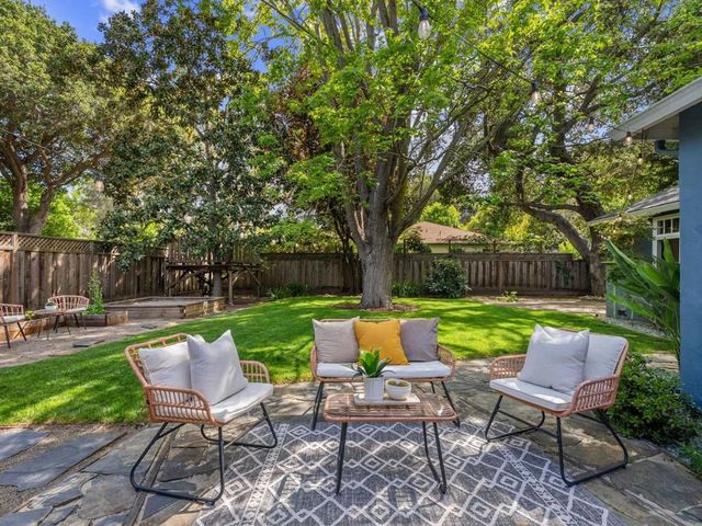 723 Gilbert Avenue, Menlo Park, CA 94025
